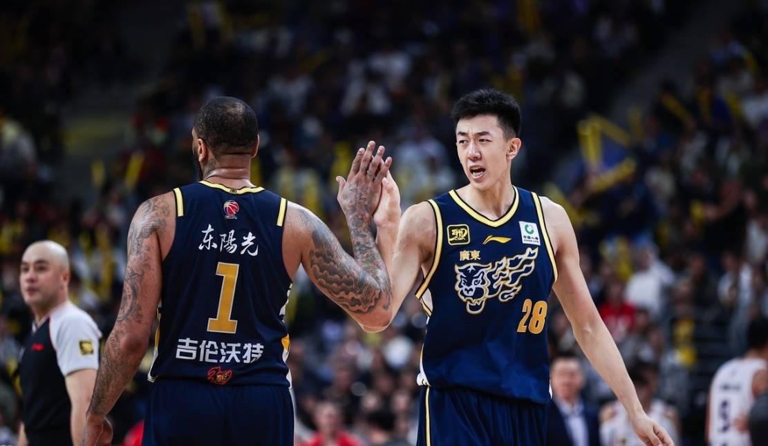 CBA季后赛集结日走向成谜，萨克拉门托国王止住颓势，目标明确，球队文化再被提及的简单介绍