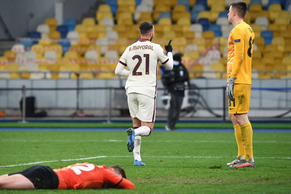 曼联内部会议纪要流出——今晚更衣室发声，西甲使命明确，球探报告显示潜力的简单介绍